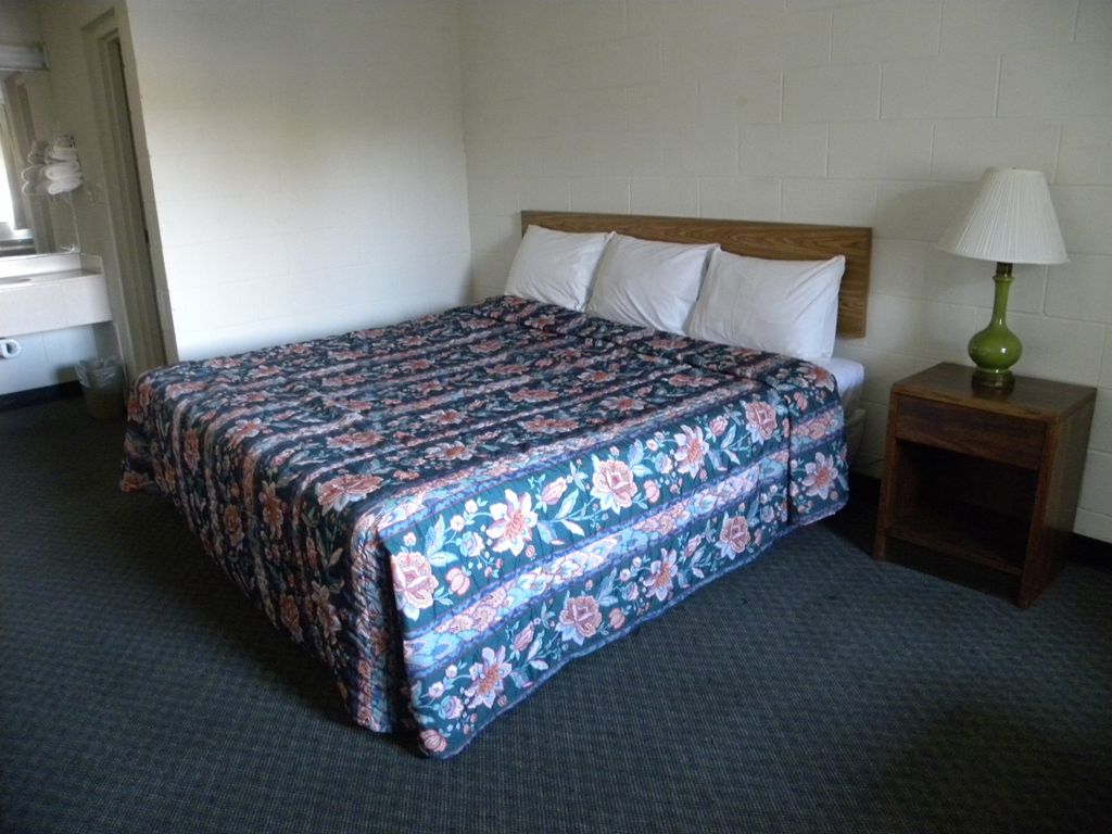 Guest Inn Роджерс Номер фото