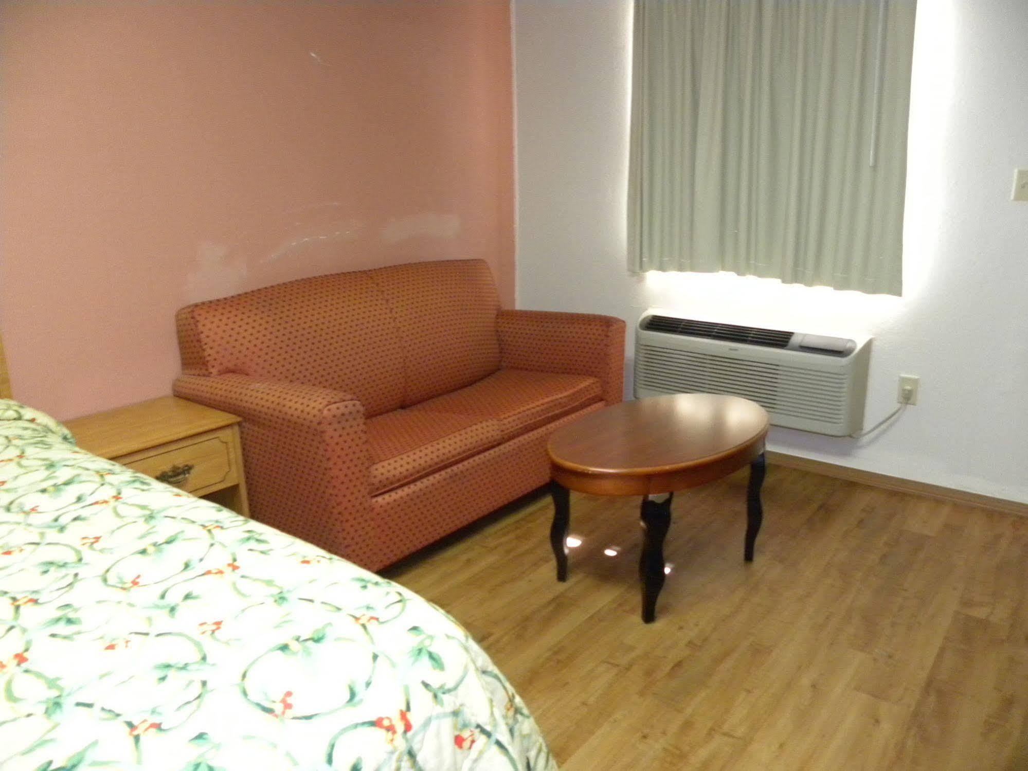 Guest Inn Роджерс Екстер'єр фото